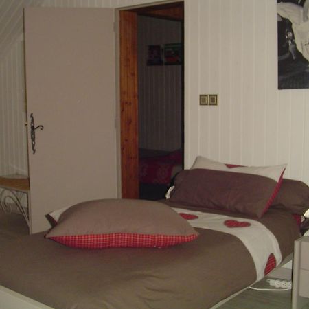 Chambre Crescia Vernouillet  Extérieur photo
