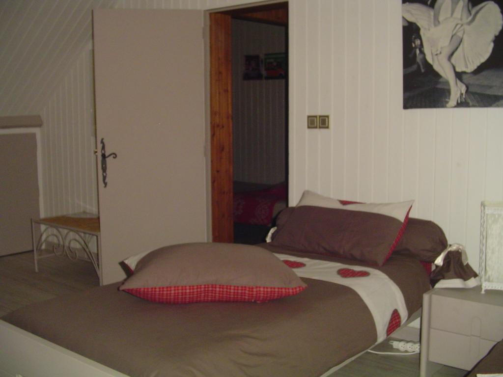 Chambre Crescia Vernouillet  Extérieur photo